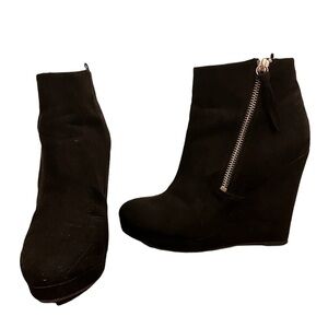 H&M Black Ankle Boots with Zipper
